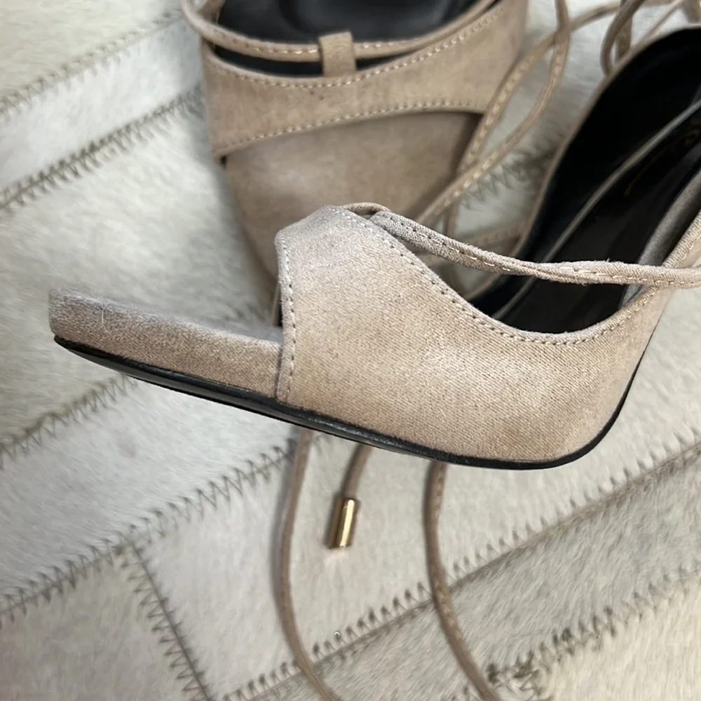 So Me heel sandals - Picture 10 of 11